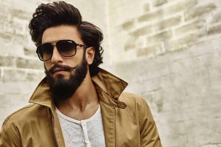 Ranveer Singh Height Weight Age Girlfriend Body Statistics Biography
