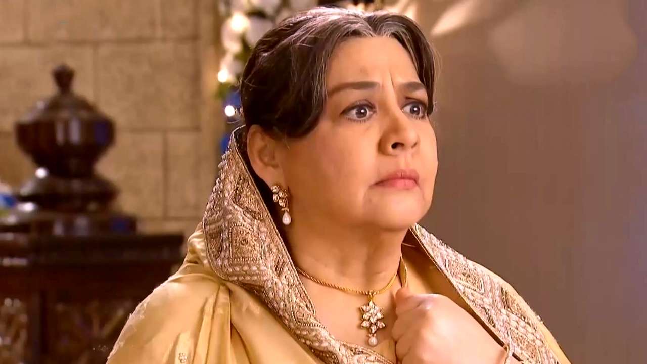 Farida Jalal Age Husband Children Family Movies Awards Biography Much & More