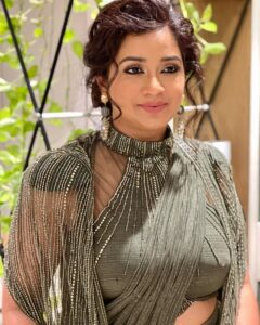 Shreya Ghoshal Height Weight Bra Size Age