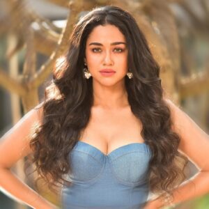 Sohini Sarkar Height Weight Age Bra Size Affairs Family Biography