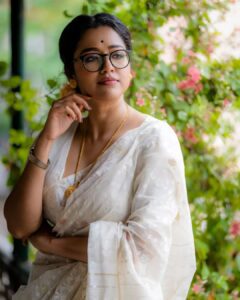 Sohini Sarkar Height Weight Age Bra Size Affairs Family Biography