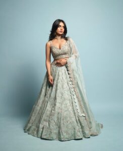 Nysa Devgan Height Weight Age Bra Size Affairs Biography Family