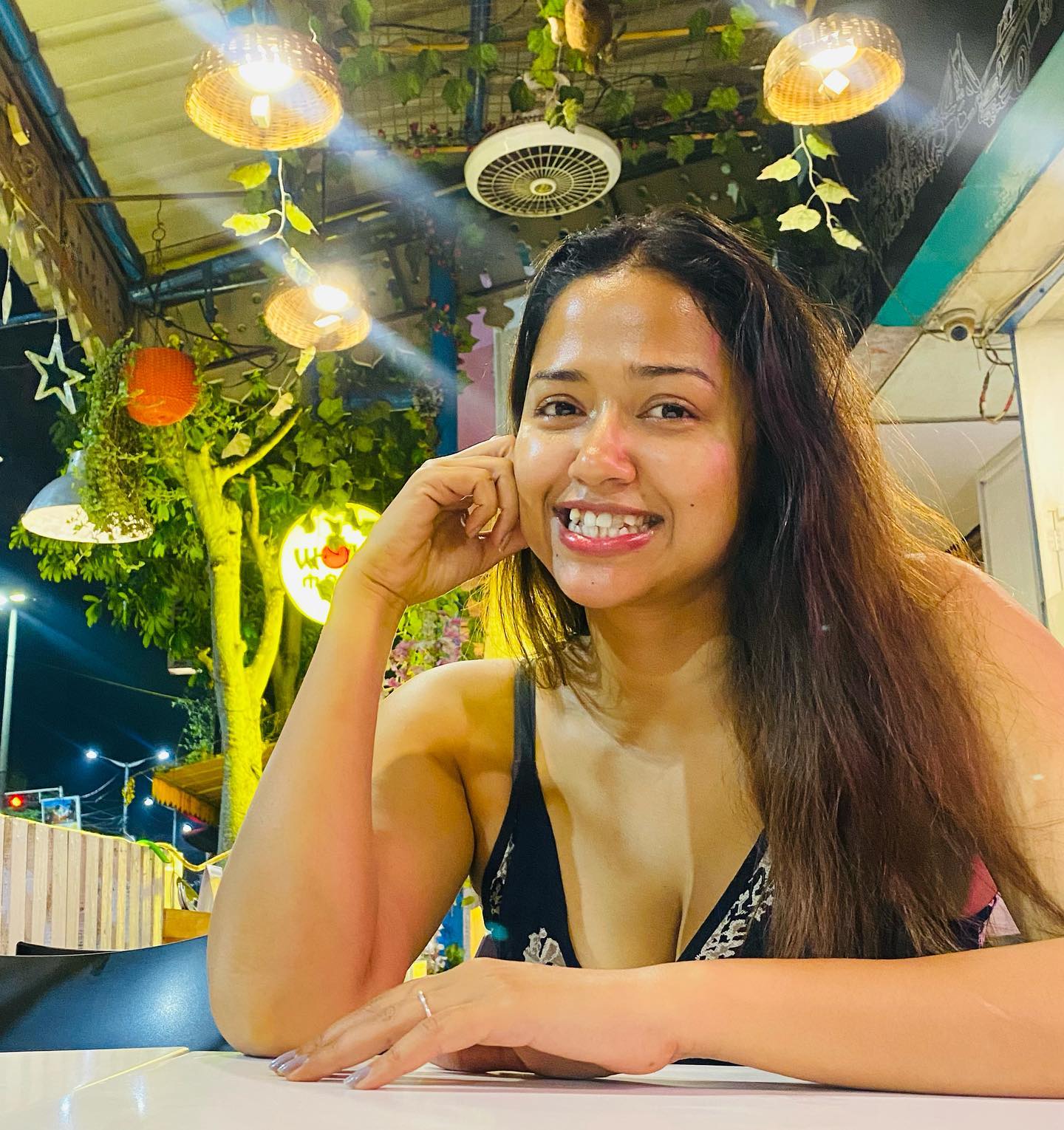 Sohini Sarkar Height Weight Age Bra Size Affairs Family Biography