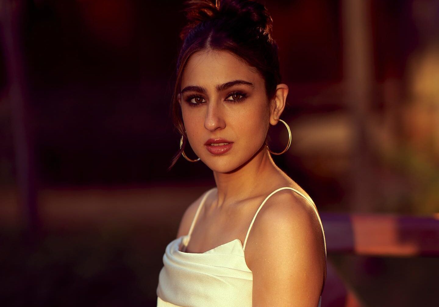 Sara Ali Khan Height Weight Age Bra Size Affairs Family Biography